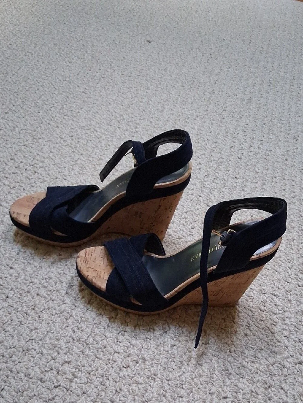 Stuart Weitzman suede navy
